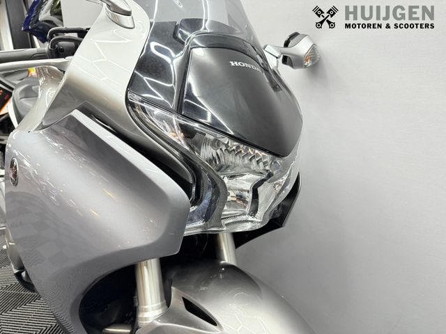 honda - vfr-1200-f