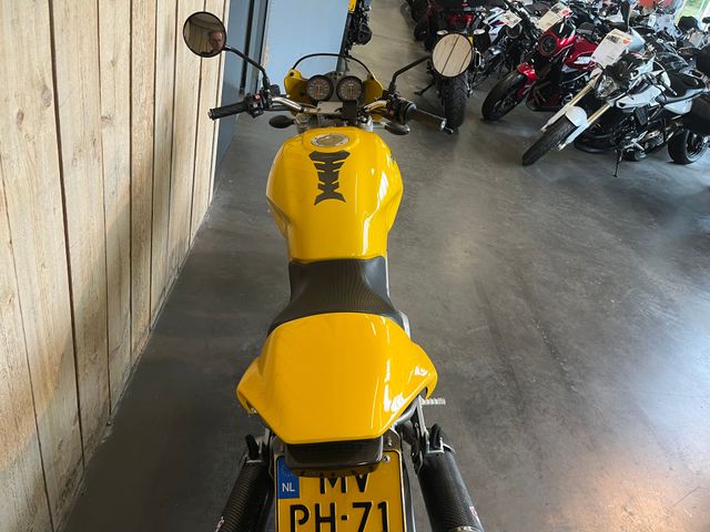 ducati - m-600