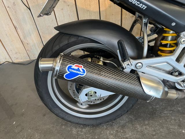 ducati - m-600