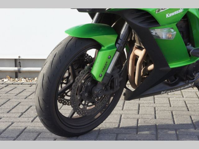 kawasaki - z-1000-sx-abs