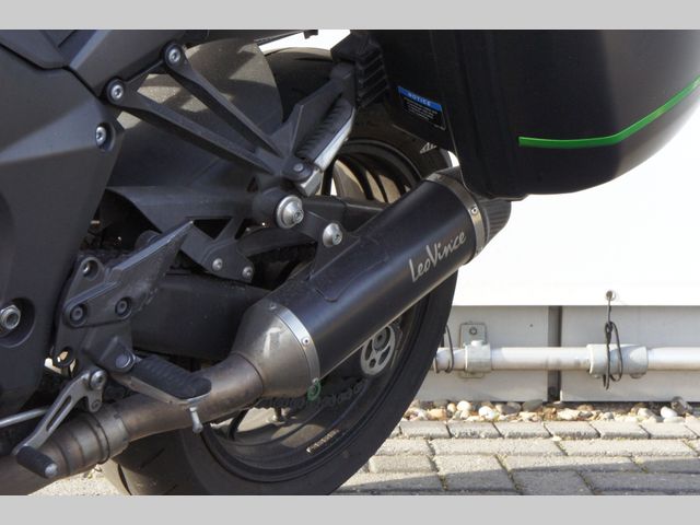 kawasaki - z-1000-sx-abs