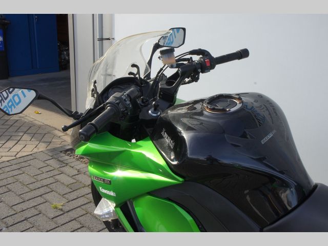 kawasaki - z-1000-sx-abs