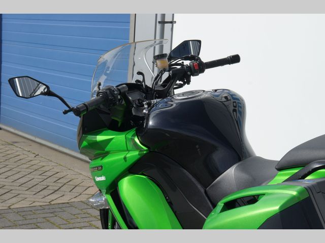 kawasaki - z-1000-sx-abs