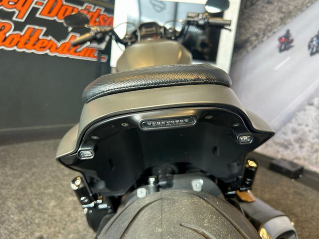 harley-davidson - softail-fxdr-114