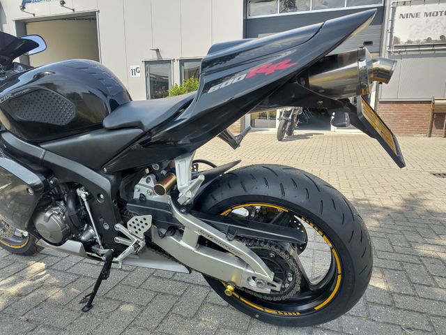 honda - cbr-600-rr