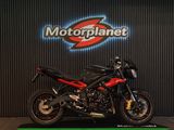 TRIUMPH STREET TRIPLE 675