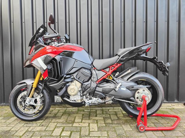 ducati - multistrada-v4-s-pikes-peak
