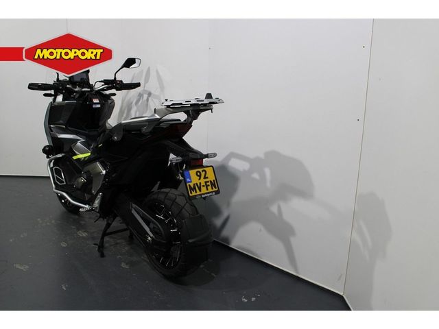 honda - x-adv