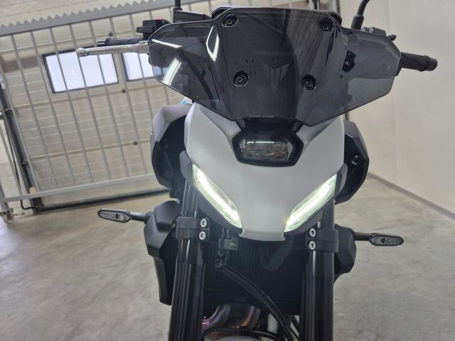 yamaha - mt-07-y-amt
