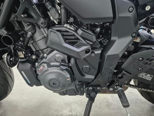 yamaha - mt-07-y-amt