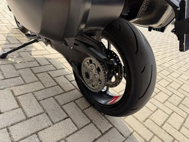 ducati - multistrada-v4-pikes-peak