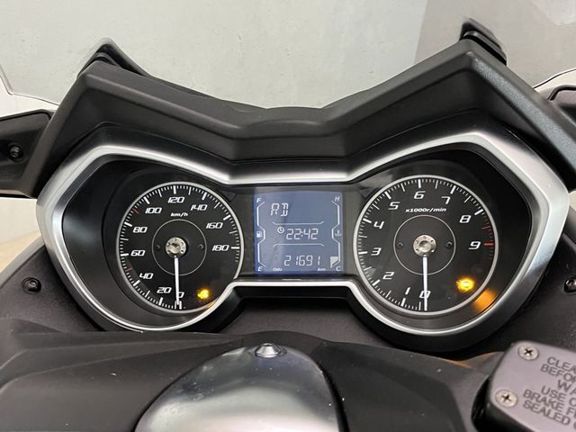 yamaha - x-max-400-abs