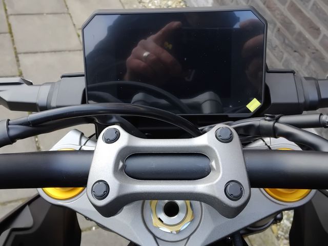 suzuki - gsx-s-1000