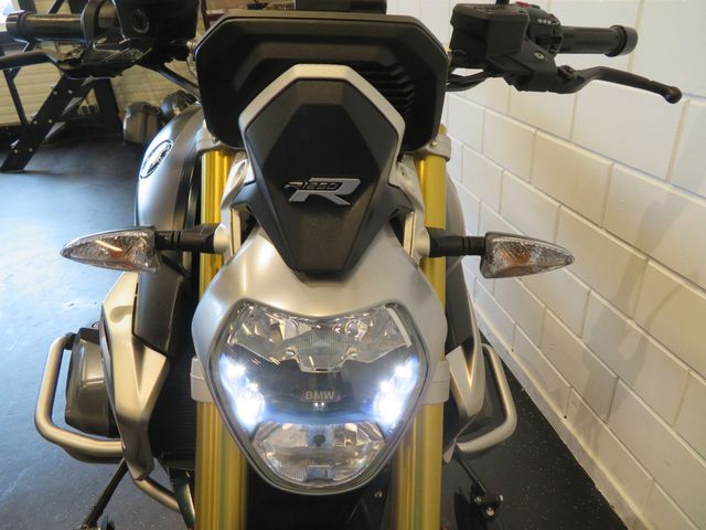 bmw - r-1250-r