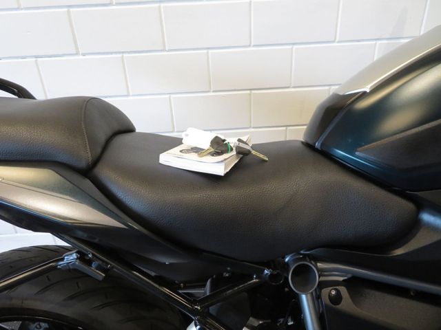 bmw - r-1250-r