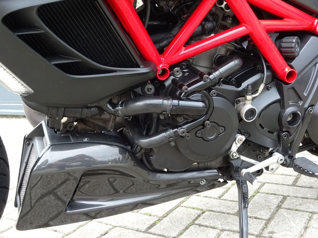 ducati - diavel-carbon