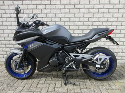 YAMAHA XJ 6 ABS – foto 4