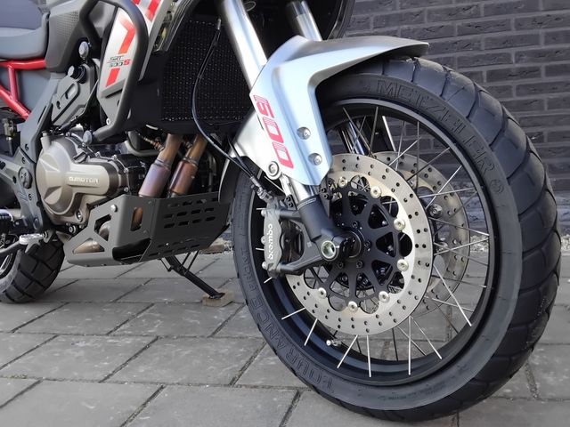 QJMOTOR - srt-600-sx-touring