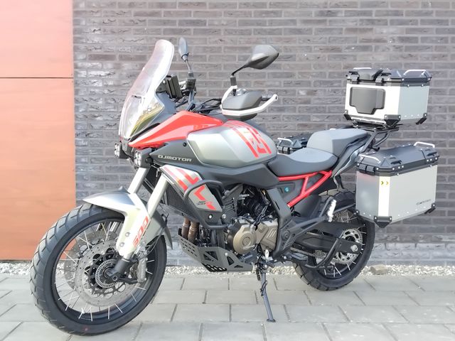 QJMOTOR - srt-600-sx-touring