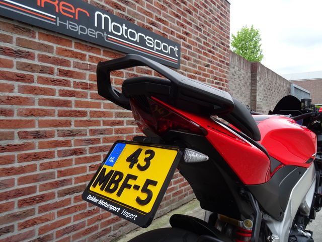 aprilia - tuono-v4-1100