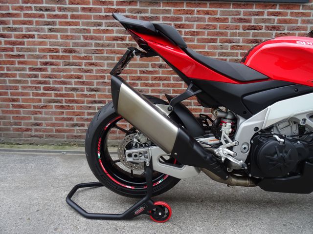 aprilia - tuono-v4-1100