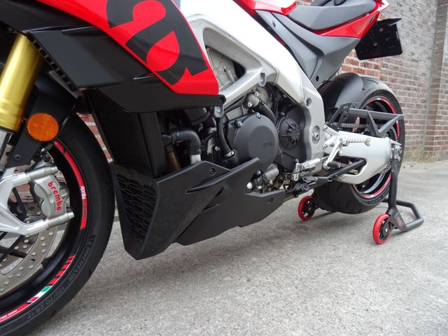 aprilia - tuono-v4-1100