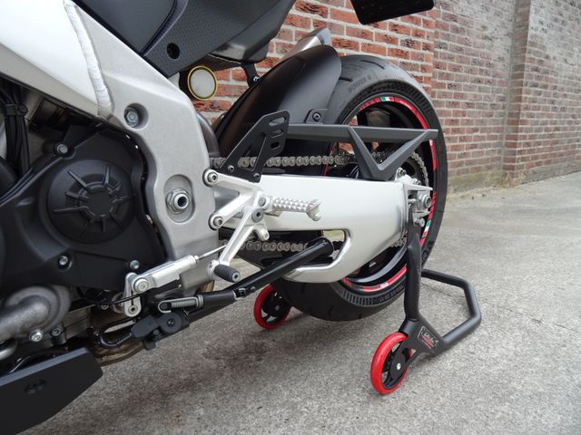 aprilia - tuono-v4-1100