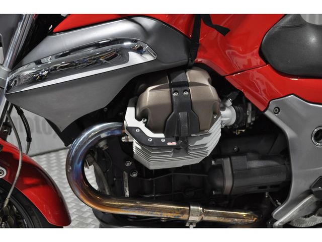moto-guzzi - 1100-breva