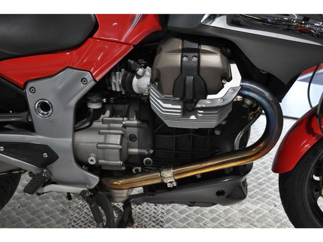 moto-guzzi - 1100-breva