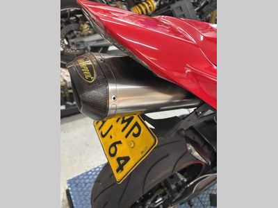 HONDA CBR 1000 RR FIREBLADE – foto 3