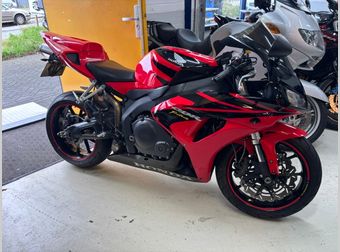 Honda CBR 1000 RR Fireblade 2006 occasion