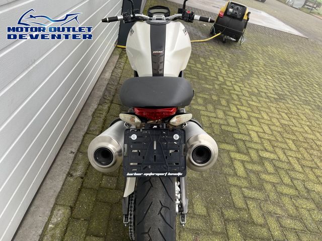 ducati - monster-696