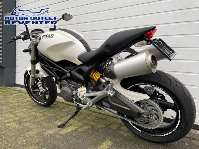 ducati - monster-696