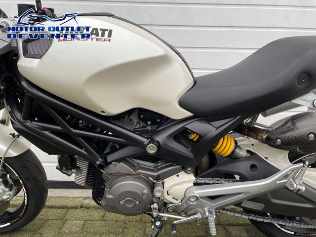 ducati - monster-696