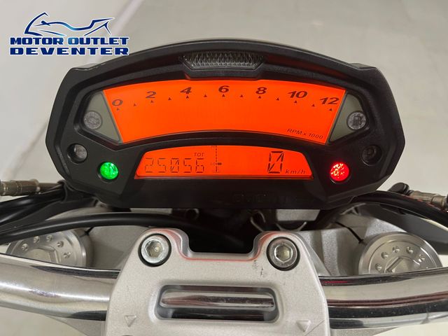 ducati - monster-696