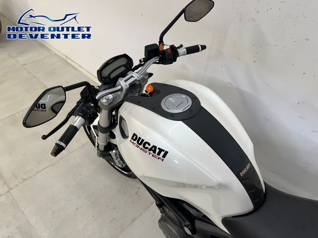 ducati - monster-696