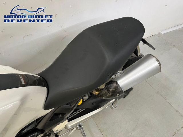 ducati - monster-696