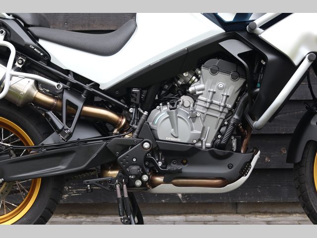 cfmoto - 800-mt-explorer