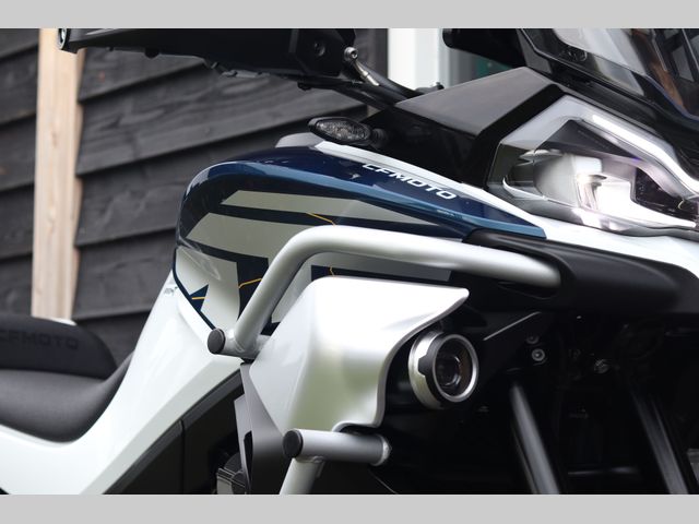 cfmoto - 800-mt-explorer