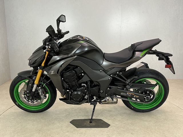 kawasaki - z1100-se
