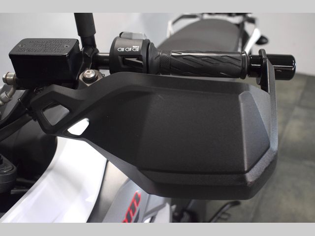 suzuki - v-strom-1000-abs
