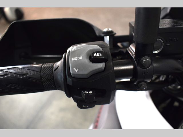 suzuki - v-strom-1000-abs