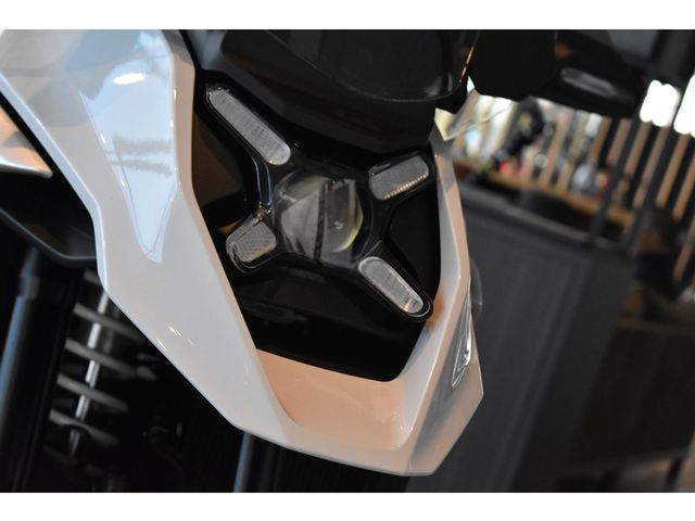 bmw - r-1300-gs