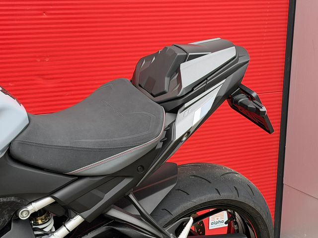 suzuki - gsx-s-1000-abs