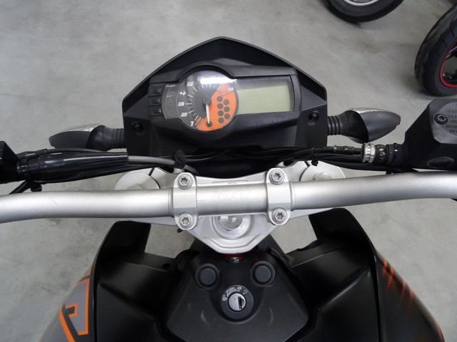 ktm - 690-duke-abs