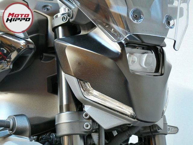 yamaha - mt-09-y-amt