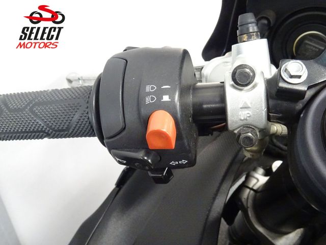 aprilia - rsv-1000-r