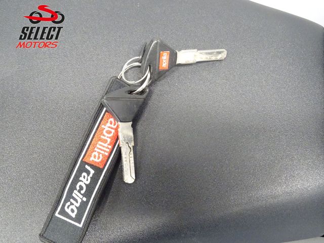 aprilia - rsv-1000-r