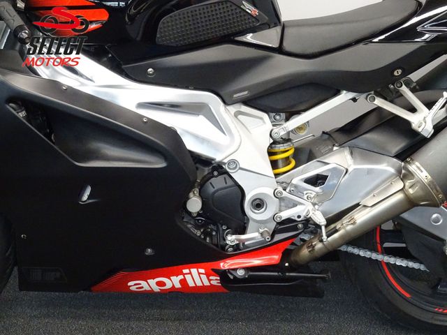 aprilia - rsv-1000-r