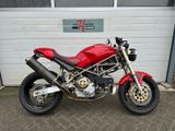 DUCATI M 900 MONSTER